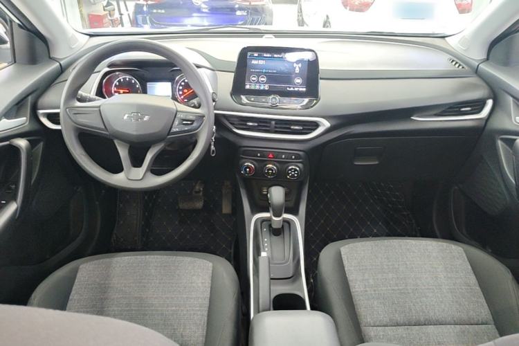 Used Chevrolet Trax 2019 Redline 335T CVT Trendy Version China VI Standard Center Console