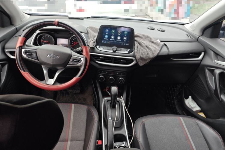 Used Chevrolet Trax 2019 Redline 335T CVT Top-Tier Model China VI Standard Center Console