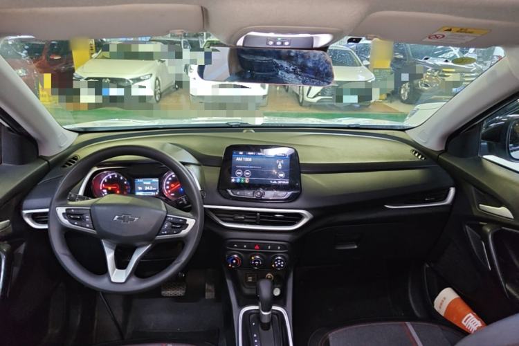 Used Chevrolet Trax 2019 Redline 335T CVT Top-Tier Model China VI Standard Center Console