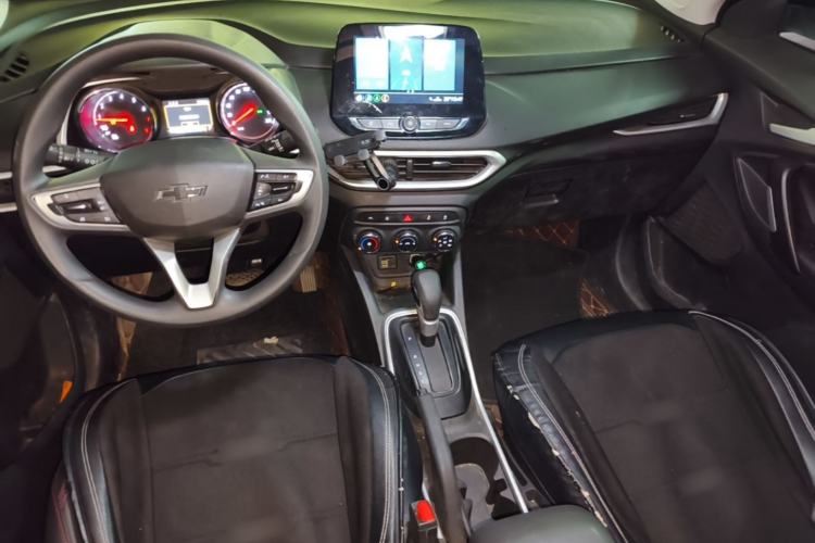 Used Chevrolet Trax 2019 Redline 335T CVT Top-Tier Model China VI Standard Center Console