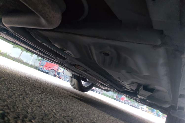 Used Chevrolet Trax 2019 Redline 335T CVT Luxury Edition China VI Standard Chassis Rear Right