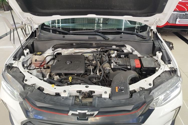 Used Chevrolet Trax 2019 Redline 335T CVT Trendy Version China VI Standard Engine Bay