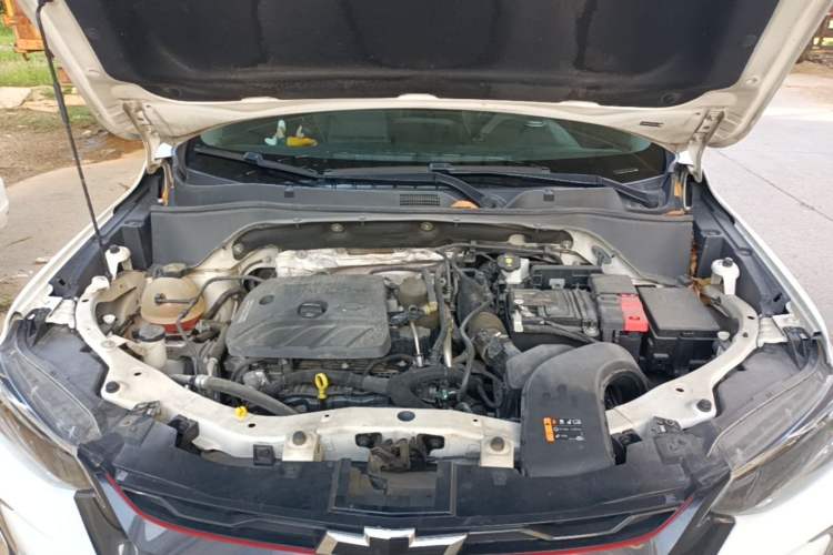 Used Chevrolet Trax 2019 Redline 335T CVT Luxury Edition China VI Standard Engine Bay