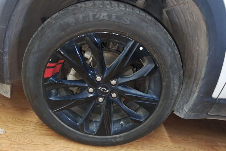 Used Chevrolet Trax 2019 Redline 335T CVT Top-Tier Model China VI Standard Exterior 1