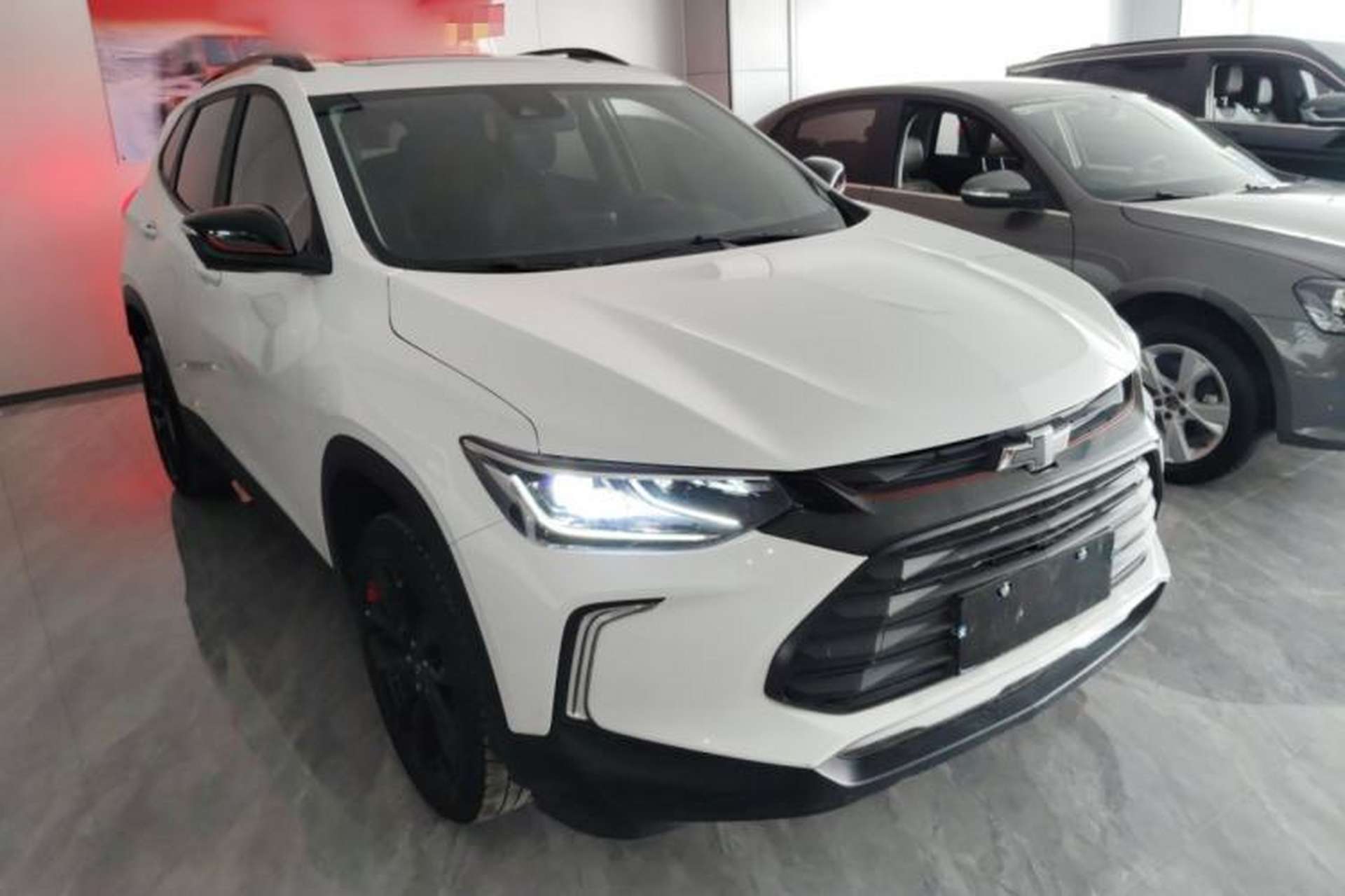 Used Chevrolet Trax 2019 Redline 335T CVT Top-Tier Model China VI Standard Front Right 45 Deg