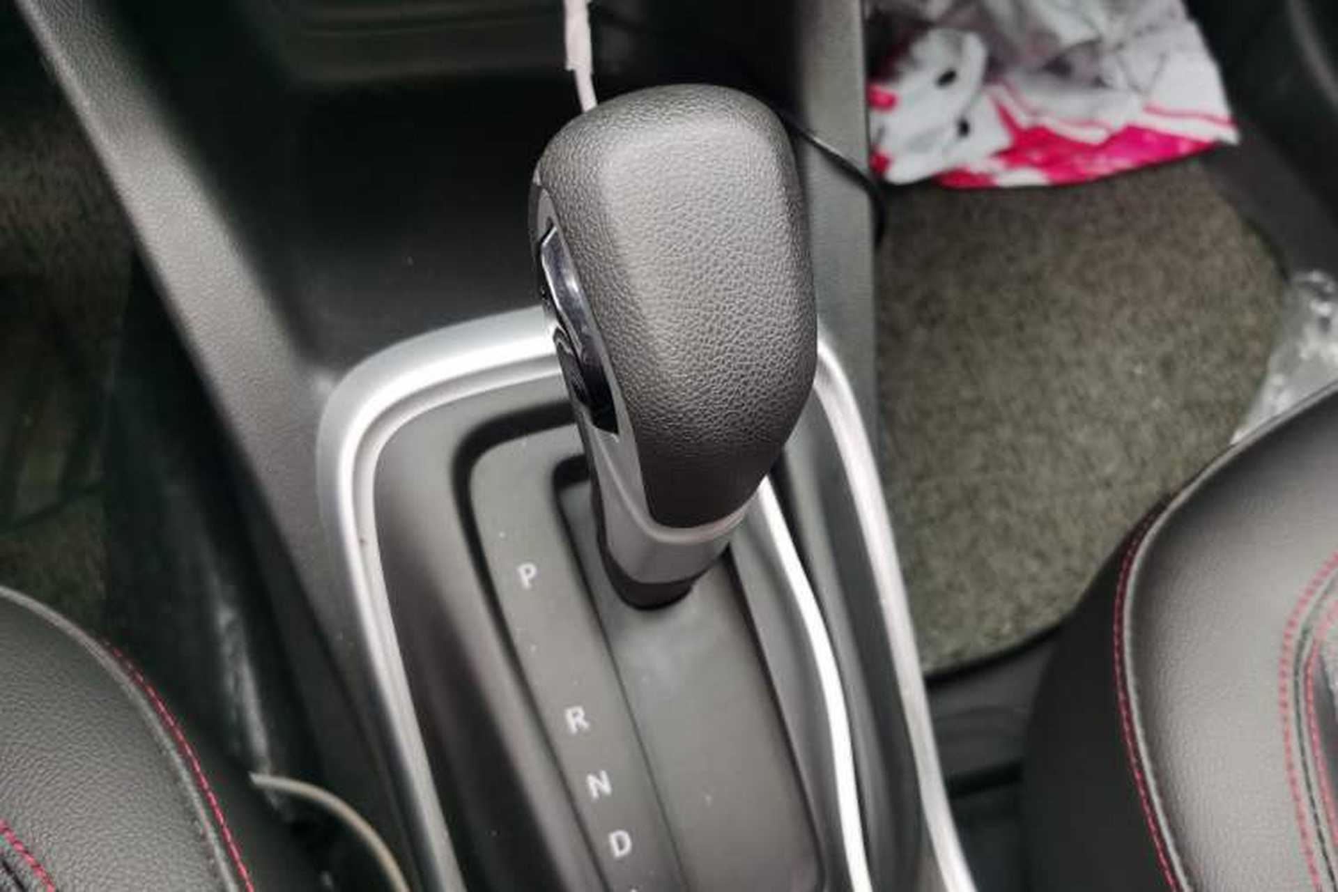 Used Chevrolet Trax 2019 Redline 325T Automatic Fun Edition China VI Standard Gear Lever