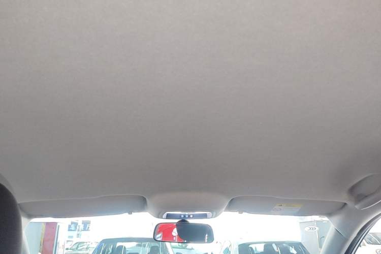 Used Chevrolet Trax 2019 Redline 335T CVT Trendy Version China VI Standard Headliner