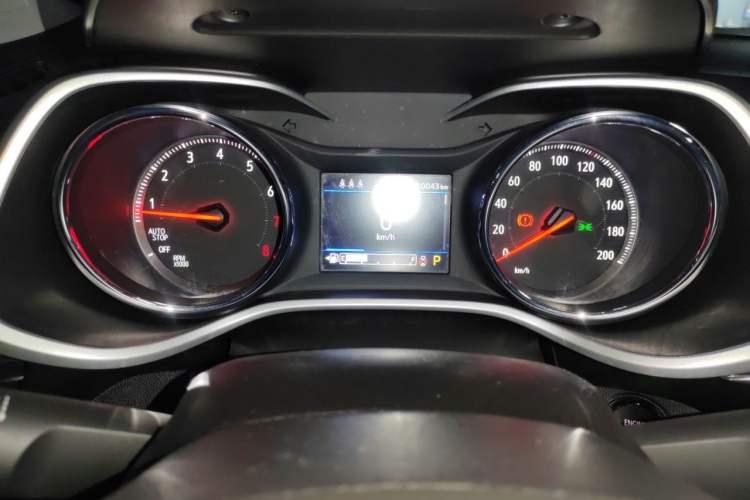 Used Chevrolet Trax 2019 325T Automatic Fun Edition China VI Standard Instrument Cluster