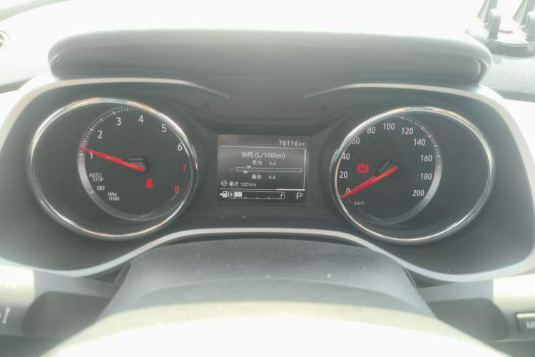 Used Chevrolet Trax 2019 325T Automatic Sport Edition China VI Standard Instrument Cluster