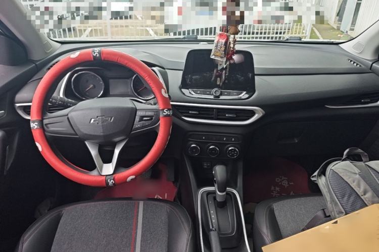Used Chevrolet Trax 2019 Redline 325T Automatic Fun Edition China VI Standard Interior 2