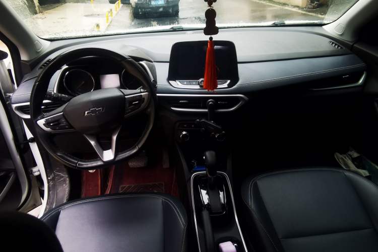 Used Chevrolet Trax 2019 Redline 335T CVT Luxury Edition China VI Standard Interior 2