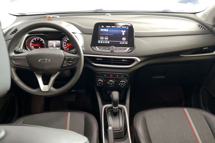 Used Chevrolet Trax 2019 Redline 325T Automatic Fun Edition China VI Standard Interior 3