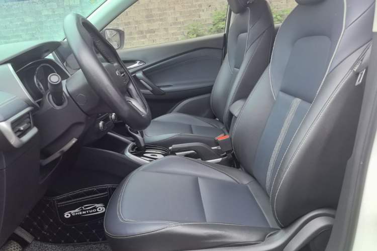 Used Chevrolet Trax 2019 Redline 335T CVT Luxury Edition China VI Standard Left Front Seat