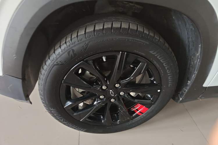 Used Chevrolet Trax 2019 Redline 335T CVT Top-Tier Model China VI Standard Left Front Wheel Hub