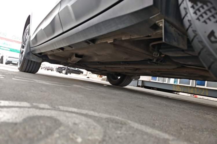 Used Chevrolet Trax 2019 Redline 335T CVT Top-Tier Model China VI Standard Left Side Sill