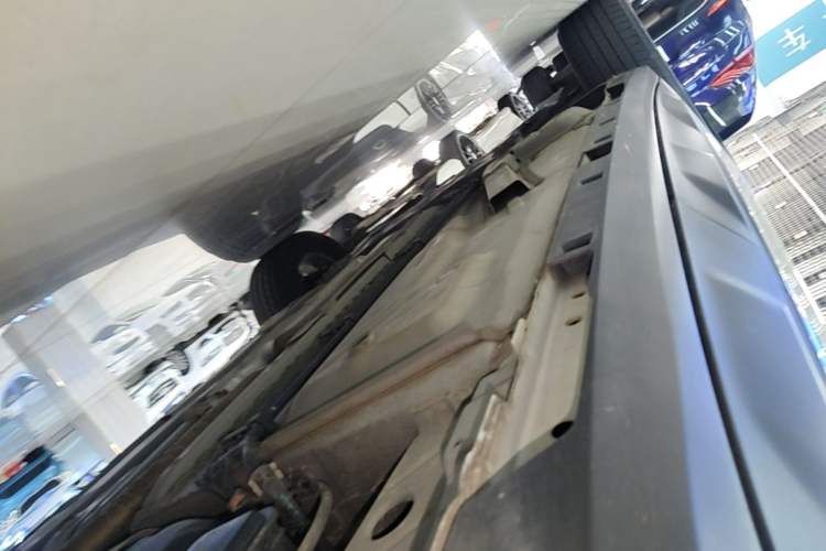 Used Chevrolet Trax 2019 Redline 335T CVT Trendy Version China VI Standard Left Side Sill