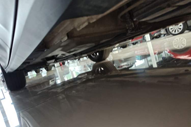 Used Chevrolet Trax 2019 Redline 335T CVT Top-Tier Model China VI Standard Left Side Sill
