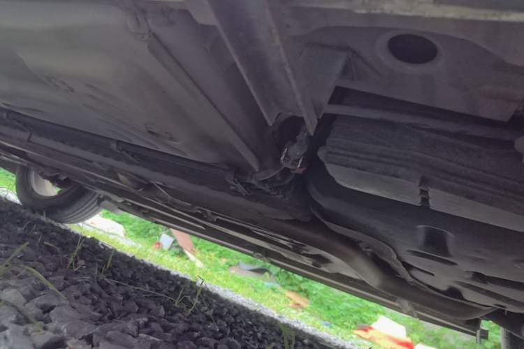 Used Chevrolet Trax 2019 Redline 335T CVT Luxury Edition China VI Standard Left Side Sill