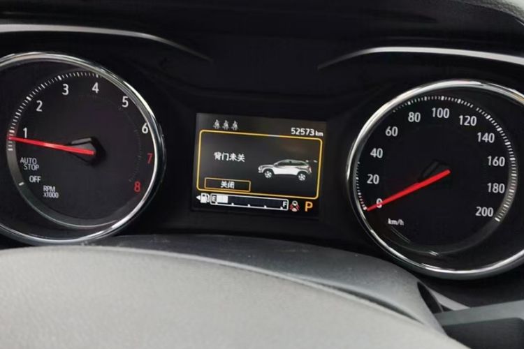 Used Chevrolet Trax 2019 Redline 335T CVT Top-Tier Model China VI Standard Odometer Close Up