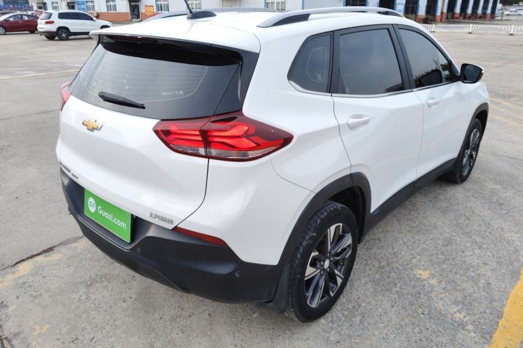 Used Chevrolet Trax 2019 325T Automatic Fun Edition China VI Standard Rear Right 45 Deg