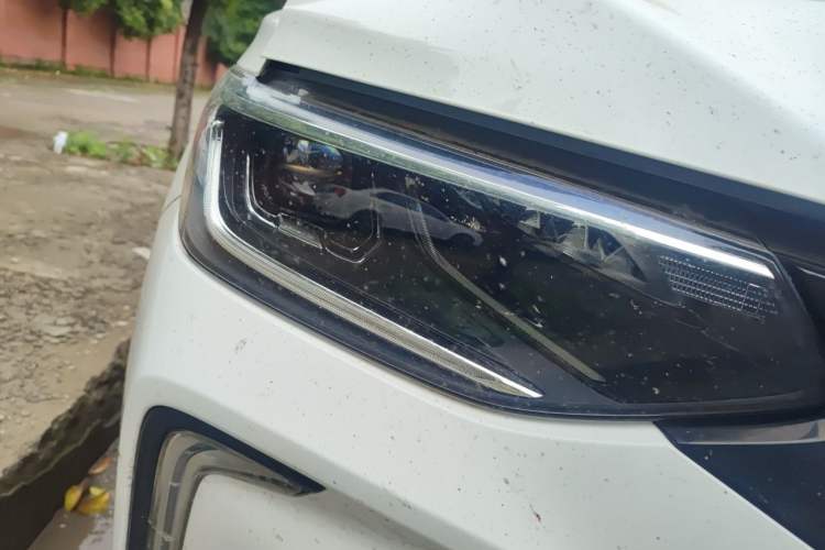 Used Chevrolet Trax 2019 Redline 325T Automatic Fun Edition China VI Standard Right Front Headlight