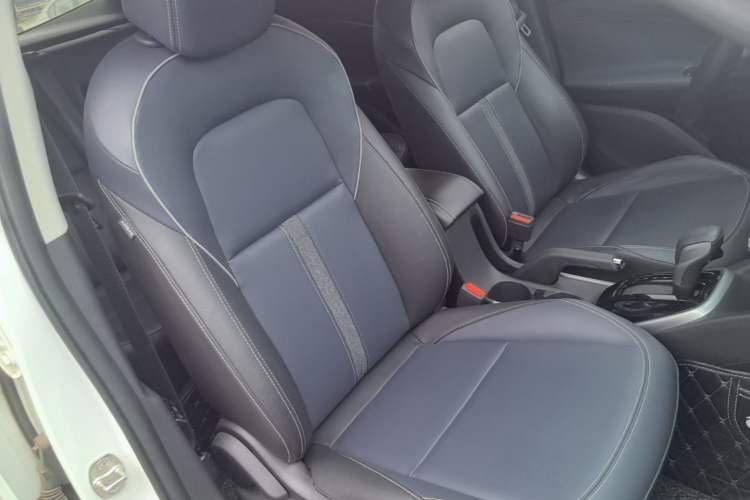 Used Chevrolet Trax 2019 Redline 335T CVT Luxury Edition China VI Standard Right Front Seat