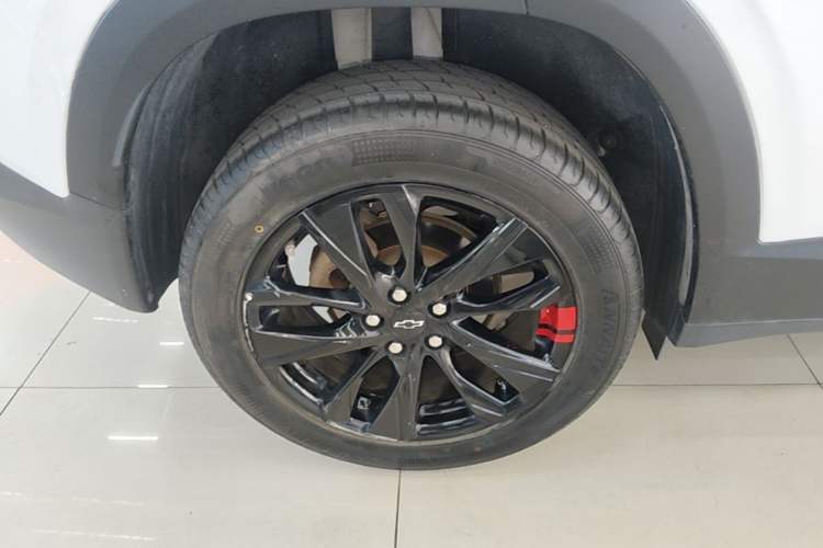 Used Chevrolet Trax 2019 Redline 335T CVT Trendy Version China VI Standard Right Rear Wheel Hub