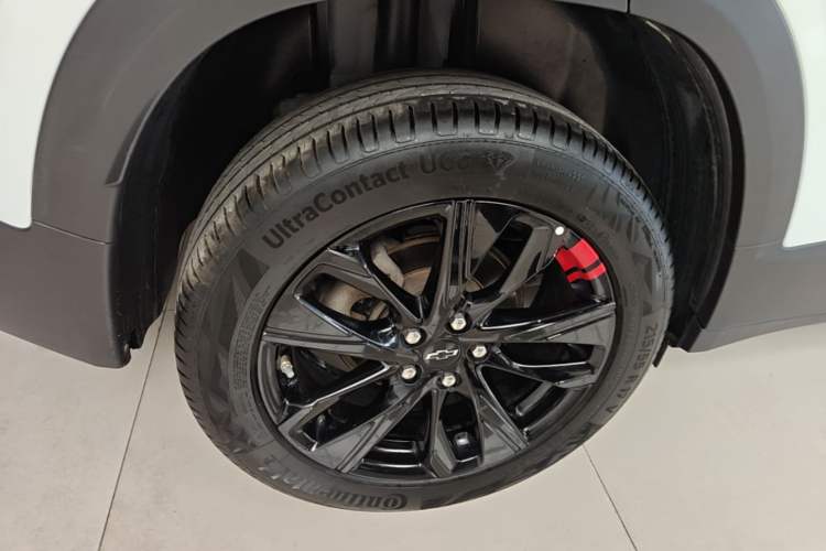 Used Chevrolet Trax 2019 Redline 335T CVT Top-Tier Model China VI Standard Right Rear Wheel Hub