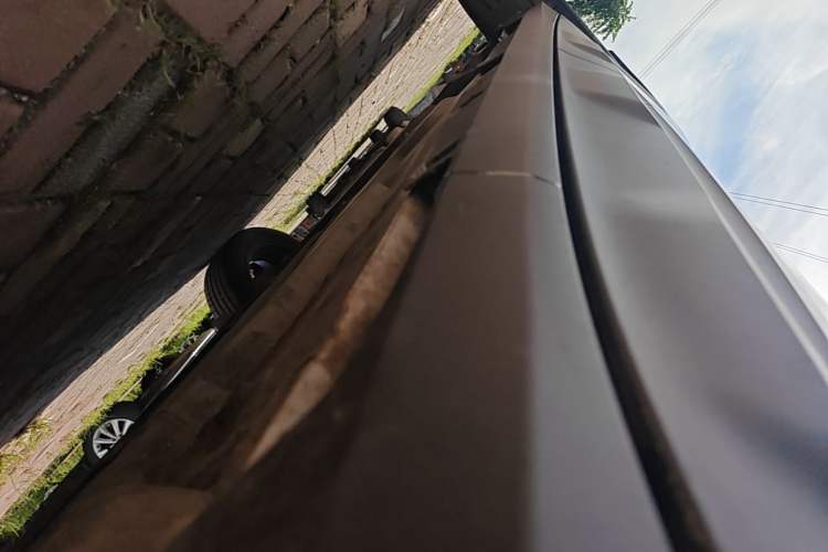Used Chevrolet Trax 2019 Redline 325T Automatic Fun Edition China VI Standard Right Side Sill