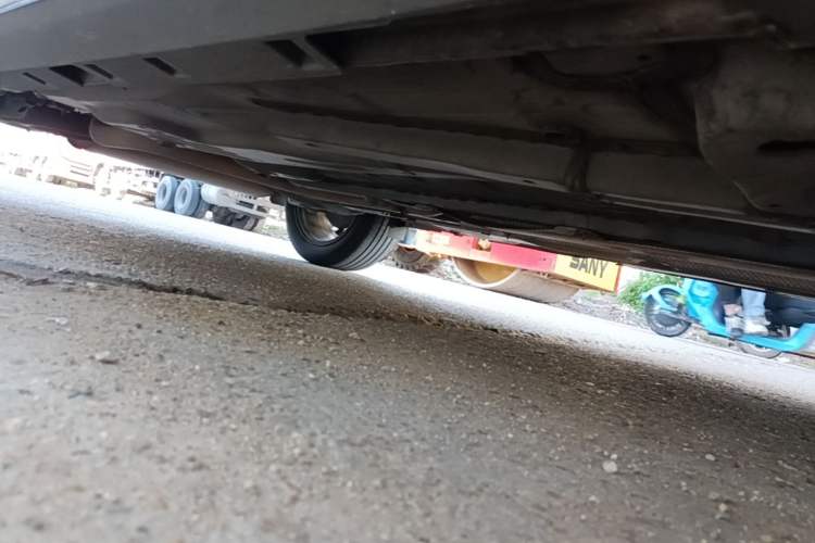 Used Chevrolet Trax 2019 Redline 335T CVT Luxury Edition China VI Standard Right Side Sill