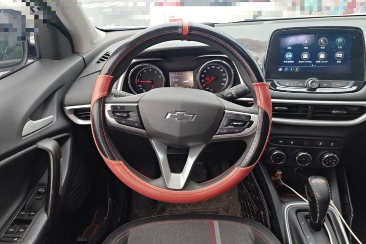 Used Chevrolet Trax 2019 Redline 335T CVT Top-Tier Model China VI Standard Steering Wheel