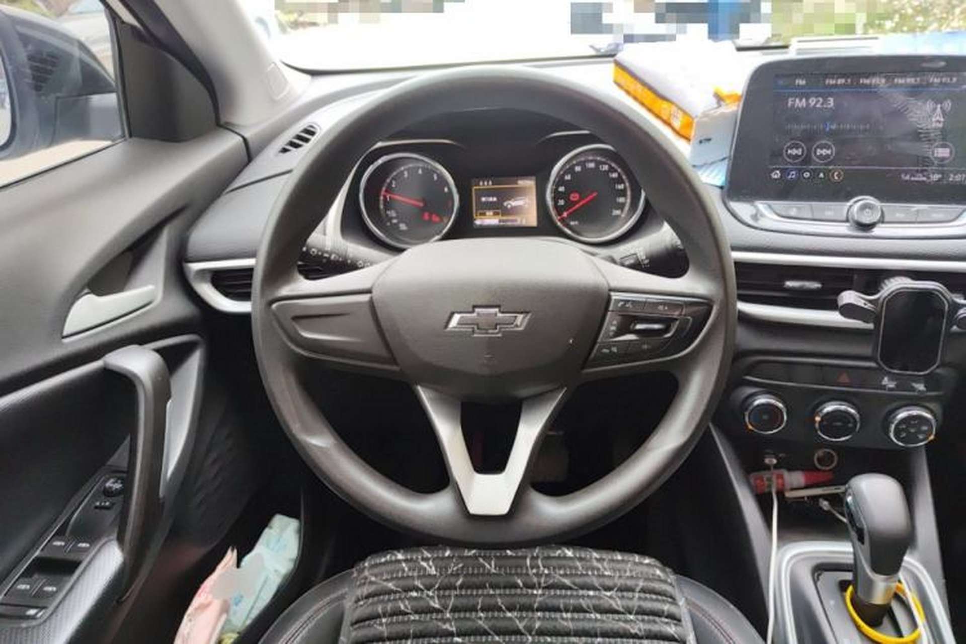 Used Chevrolet Trax 2019 Redline 325T Automatic Fun Edition China VI Standard Steering Wheel