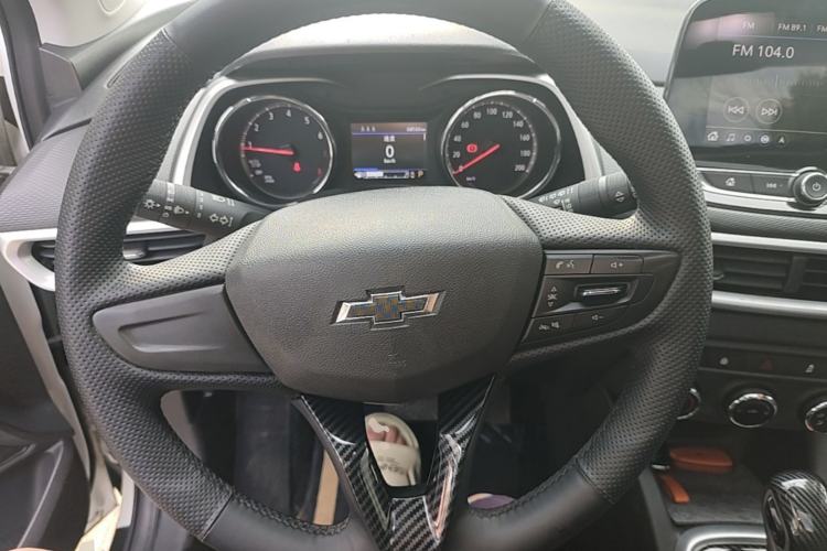 Used Chevrolet Trax 2019 Redline 325T Automatic Fun Edition China VI Standard Steering Wheel