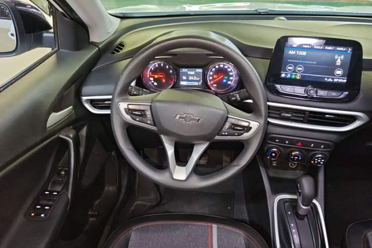Used Chevrolet Trax 2019 Redline 335T CVT Top-Tier Model China VI Standard Steering Wheel