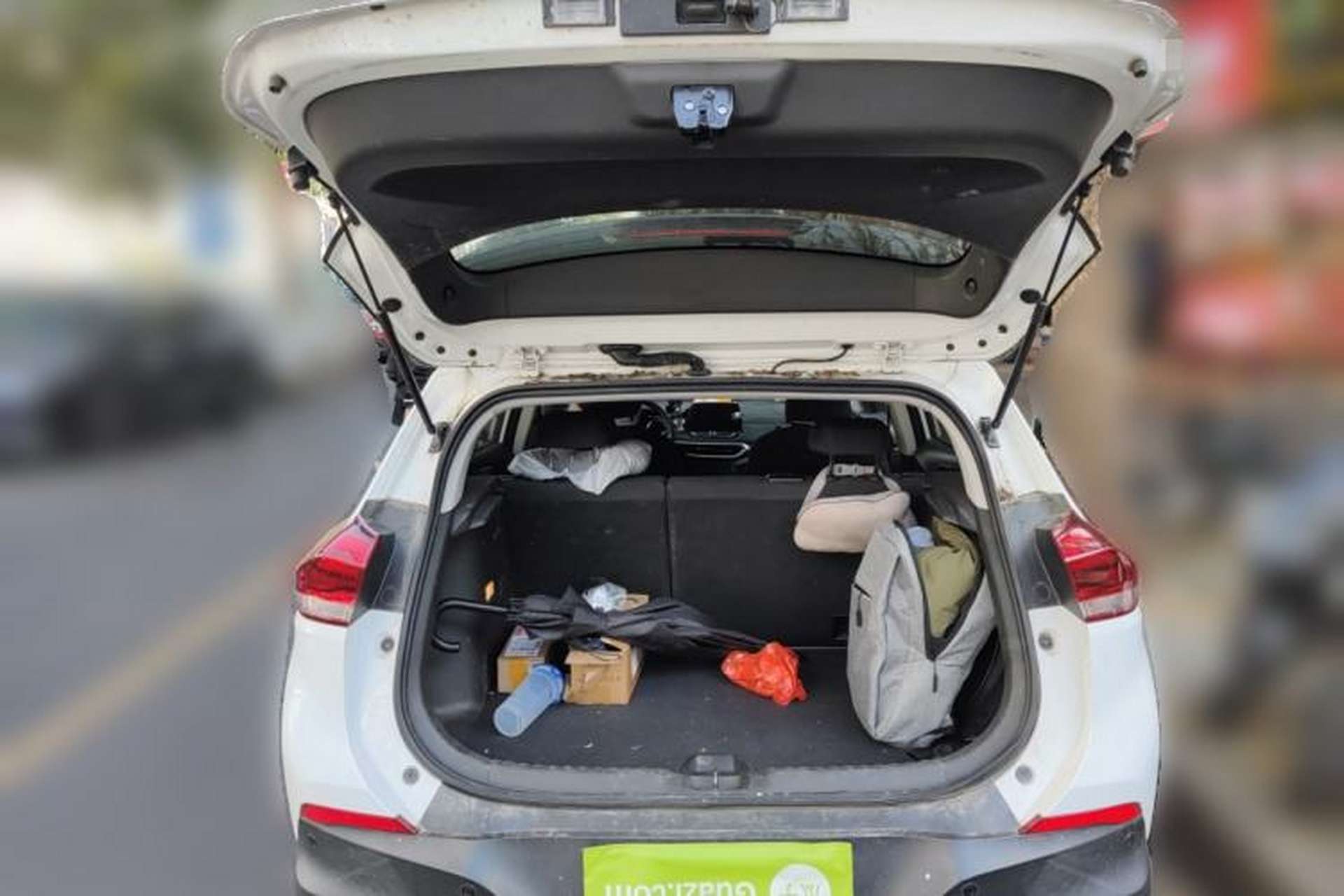Used Chevrolet Trax 2019 325T Automatic Sport Edition China VI Standard Trunk