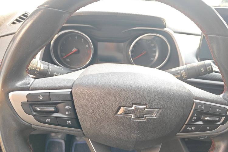 Used Chevrolet Trax 2021 Redline 335T CVT Luxury Edition China VI Standard Instrument Cluster