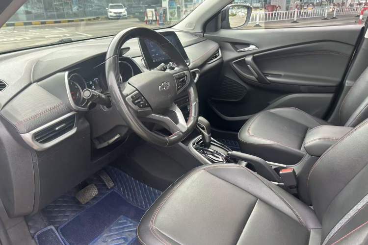 Used Chevrolet Trax 2021 Redline 335T CVT Luxury Edition China VI Standard Interior 2