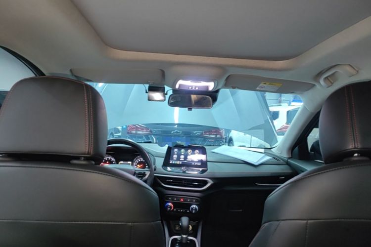 Used Chevrolet Trax 2021 Redline 335T CVT Top-Tier Model China VI Standard Headliner