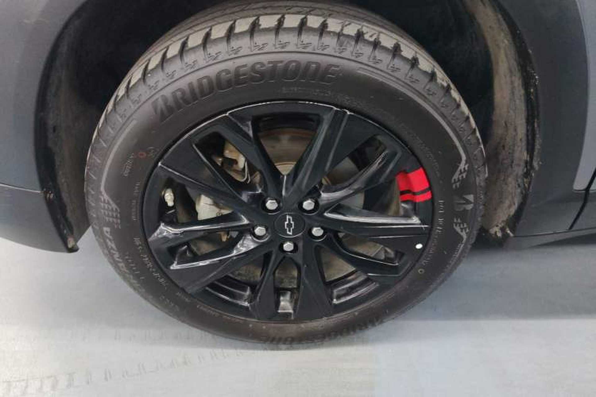 Used Chevrolet Trax 2021 Redline 335T CVT Top-Tier Model China VI Standard Left Front Wheel Hub