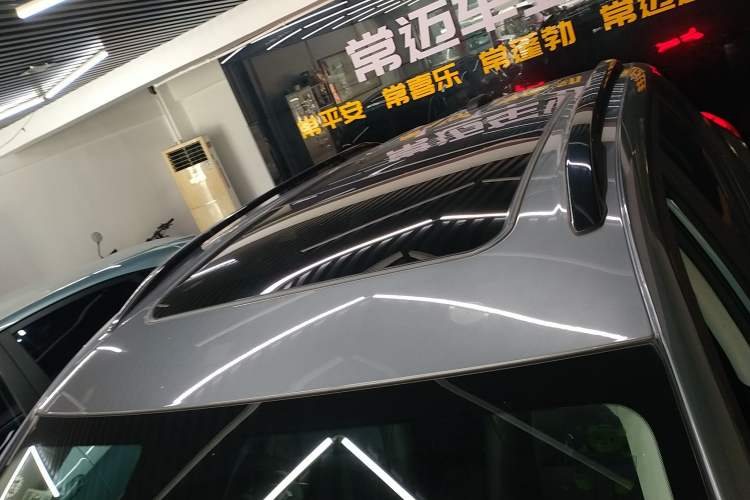 Used Chevrolet Trax 2021 Redline 335T CVT Luxury Edition China VI Standard Roof
