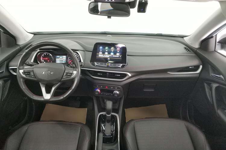 Used Chevrolet Trax 2021 Redline 335T CVT Top-Tier Model China VI Standard Center Console