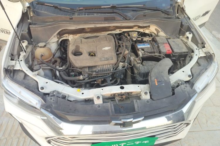 Used Chevrolet Trax 2021 325T Automatic Fun Edition China VI Standard Engine Bay