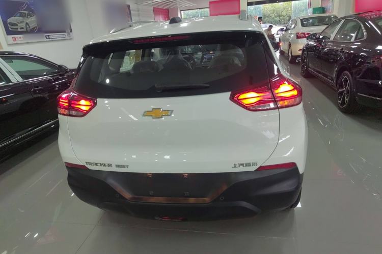 Used Chevrolet Trax 2021 325T Automatic Fun Edition China VI Standard Exterior 4