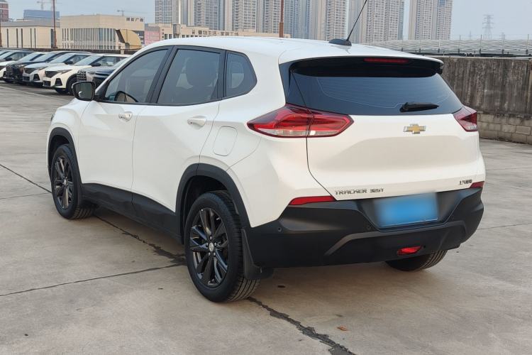 Used Chevrolet Trax 2021 325T Automatic Fun Edition China VI Standard Exterior 6