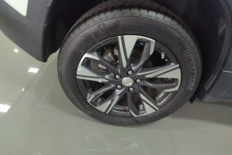 Used Chevrolet Trax 2021 325T Automatic Fun Edition China VI Standard Exterior 8