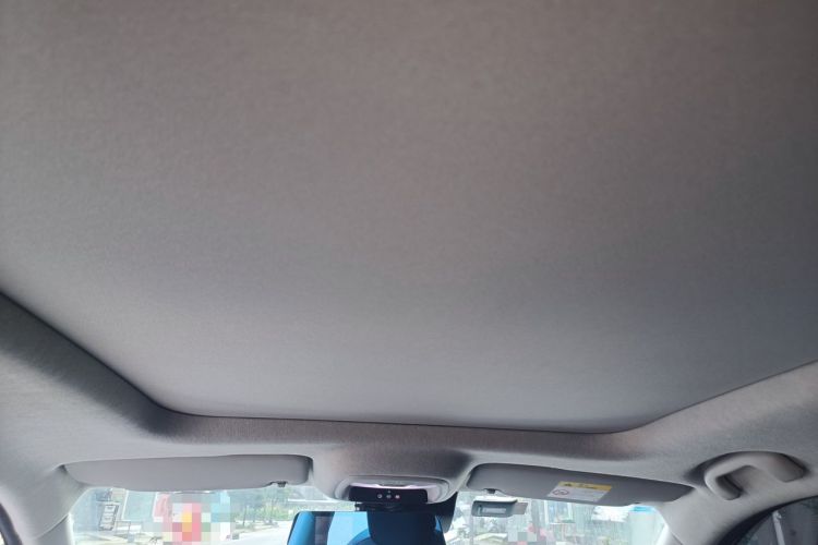 Used Chevrolet Trax 2021 Redline 335T CVT Luxury Edition China VI Standard Headliner