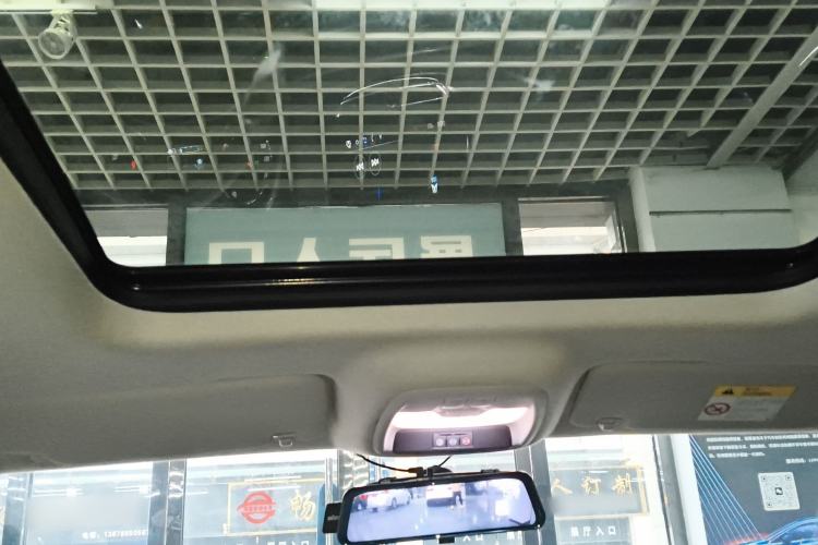 Used Chevrolet Trax 2021 325T Automatic Fun Edition China VI Standard Headliner