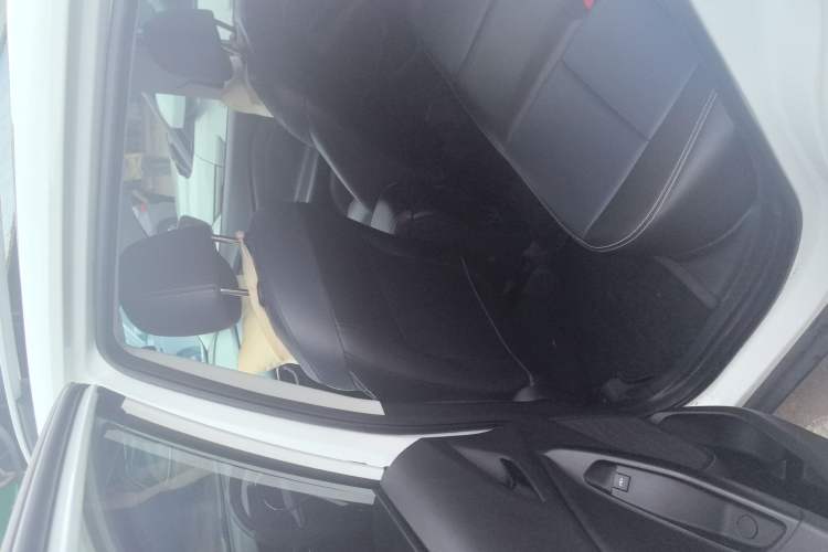 Used Chevrolet Trax 2021 325T Automatic Fun Edition China VI Standard Interior 2