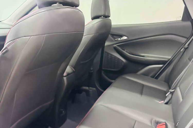 Used Chevrolet Trax 2021 Redline 335T CVT Top-Tier Model China VI Standard Interior 5