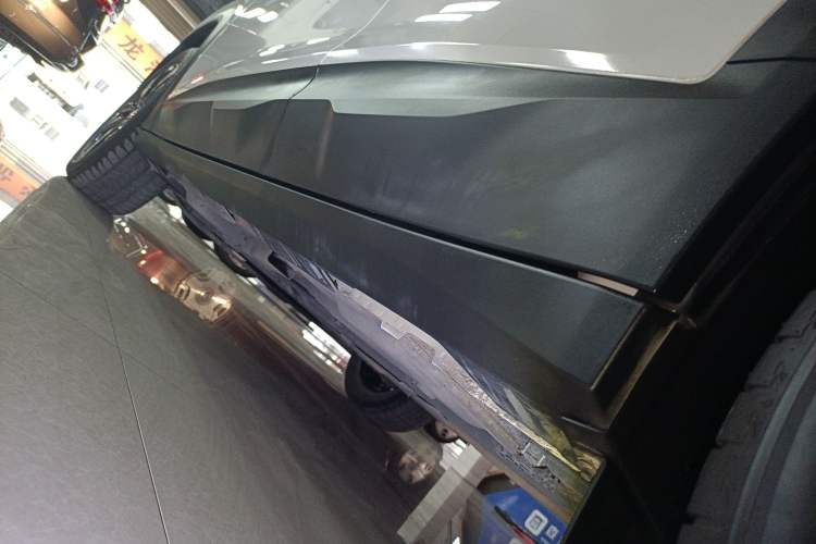 Used Chevrolet Trax 2021 325T Automatic Sport Edition China VI Standard Left Side Sill